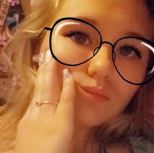 Meet your Posher, Ali